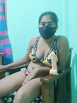 Kunchiii online show from May 6, 3:28 pm