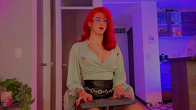 Snapshot of Juliana_Saenzz chatting on May 28, 7:22 pm Juliana Saenzz online show from May 28, 7:22 pm