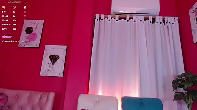 Snapshot of AleezaFrench chatting on January 27, 2:24 pm AleezaFrench online show from January 27, 2:24 pm