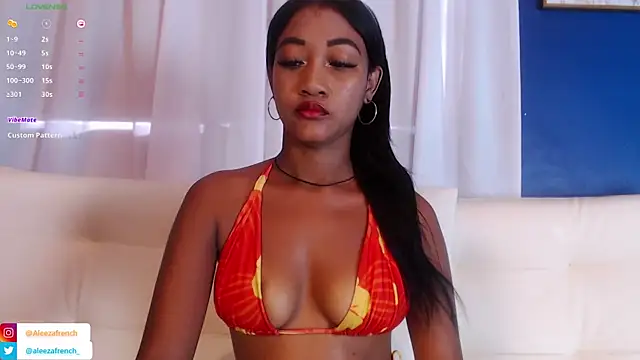 Snapshot of AleezaFrench chatting on February 26, 5:07 pm AleezaFrench online show from February 26, 5:07 pm