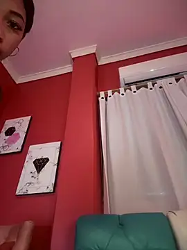 Snapshot of AleezaFrench chatting on March 2, 1:38 pm AleezaFrench online show from March 2, 1:38 pm