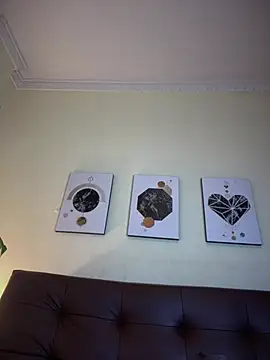 Snapshot of AleezaFrench chatting on March 13, 5:28 pm AleezaFrench online show from March 13, 5:28 pm