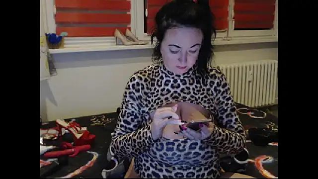 Alexie33 online show from February 7, 7:50 pm