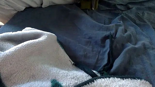 Snapshot of molozeb chatting on September 21, 5:03 pm molozeb online show from September 21, 5:03 pm