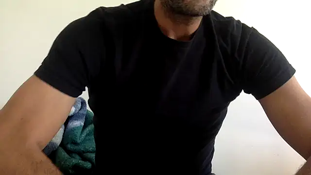 Snapshot of molozeb chatting on September 30, 11:26 am molozeb online show from September 30, 11:26 am