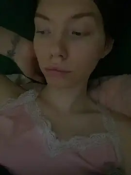 Lisaaa Alisa online show from November 4, 7:35 pm