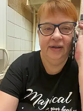 Klio5678 online show from March 5, 6:48 pm