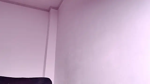 caarlywhitee online show from March 3, 11:21 pm