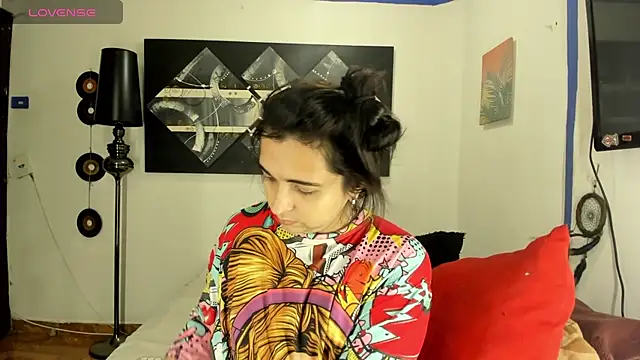 Snapshot of SARAMISHA chatting on September 11, 2:28 pm SARAMISHA online show from September 11, 2:28 pm