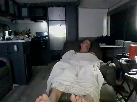 Snapshot of lateniter chatting on December 13, 7:53 pm lateniter online show from December 13, 7:53 pm