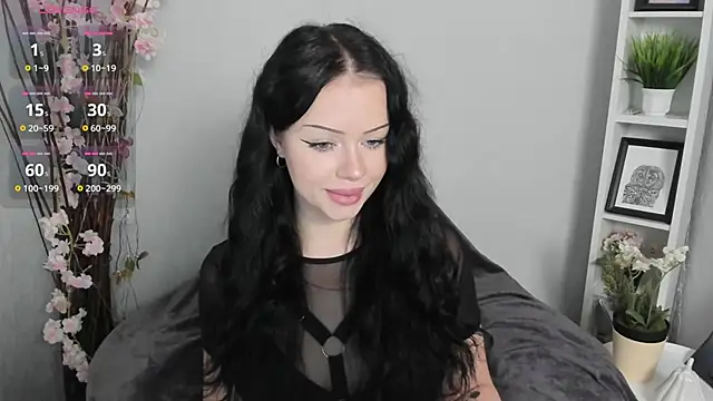 Lori  Hell online show from April 29, 3:43 am