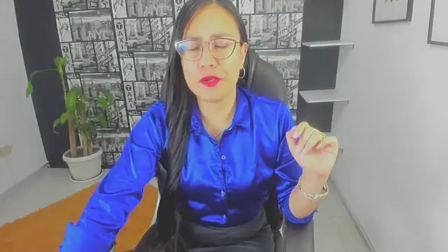 Snapshot of Agata-Moon chatting on December 23, 9:29 pm Agata-Moon online show from December 23, 9:29 pm