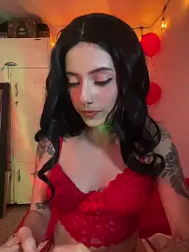 LiliJones  online show from February 14, 11:20 pm