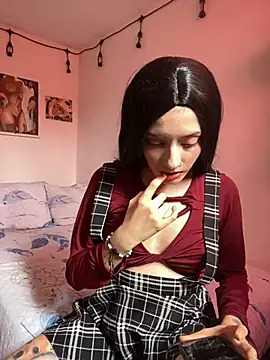 LiliJones  online show from March 3, 5:29 pm