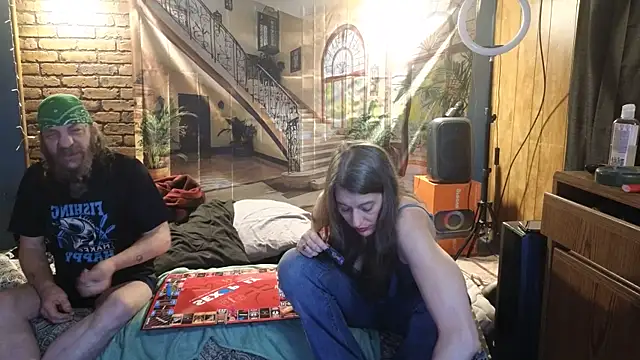 Snapshot of PropertyAndBiker chatting on February 4, 2:39 am PropertyAndBiker online show from February 4, 2:39 am