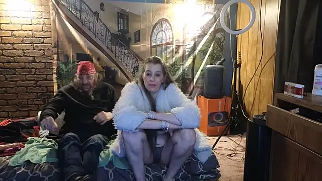 Snapshot of PropertyAndBiker chatting on February 12, 1:30 am PropertyAndBiker online show from February 12, 1:30 am