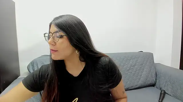 Snapshot of Luna_Dumont chatting on November 2, 11:56 am Luna Dumont online show from November 2, 11:56 am