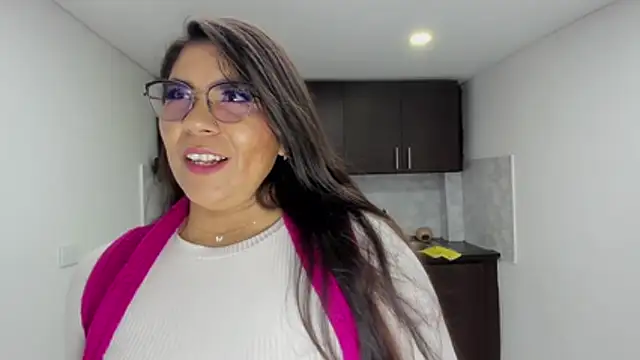 Snapshot of Luna_Dumont chatting on November 18, 11:14 am Luna Dumont online show from November 18, 11:14 am