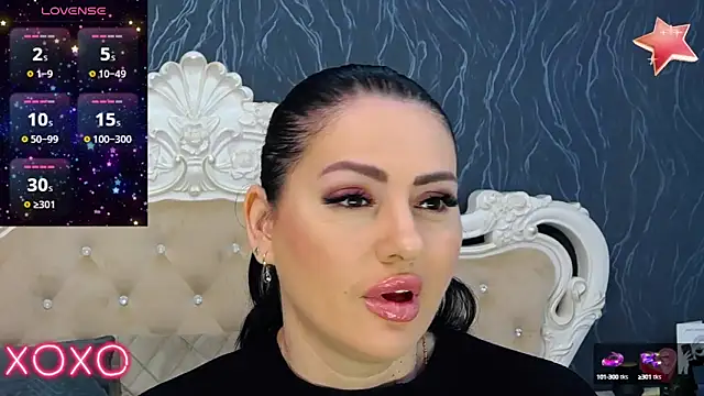 Snapshot of Lauren_Saint chatting on January 19, 1:33 pm Lauren Saint online show from January 19, 1:33 pm