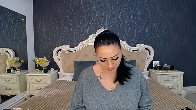 Snapshot of Lauren_Saint chatting on February 13, 9:09 am Lauren Saint online show from February 13, 9:09 am