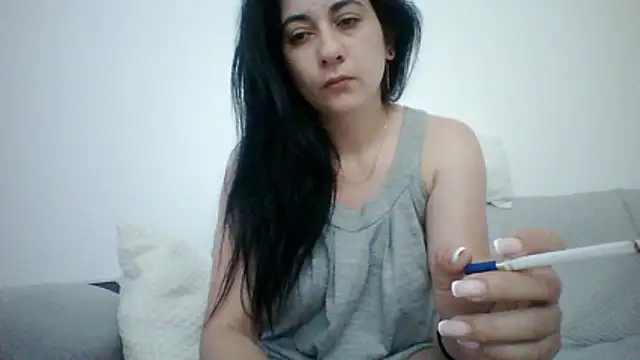 Snapshot of davenmichelle00 chatting on June 28, 5:13 am davenmichelle00 online show from June 28, 5:13 am