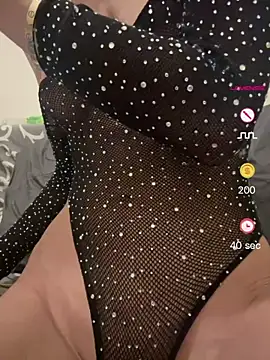 Snapshot of AniGi- chatting on July 27, 8:16 pm AniGi- online show from July 27, 8:16 pm