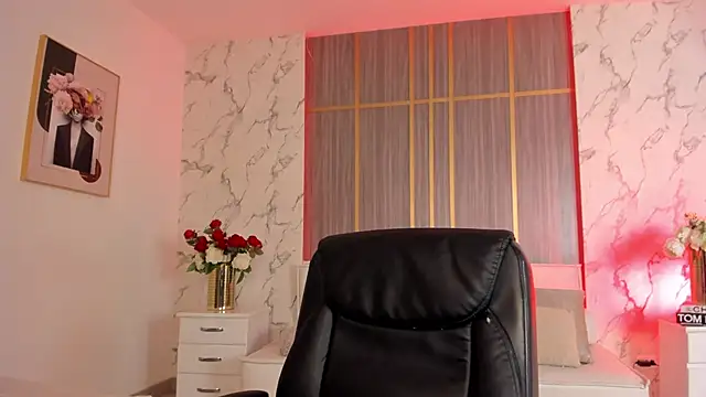 Dollar-girl online show from February 14, 3:53 pm