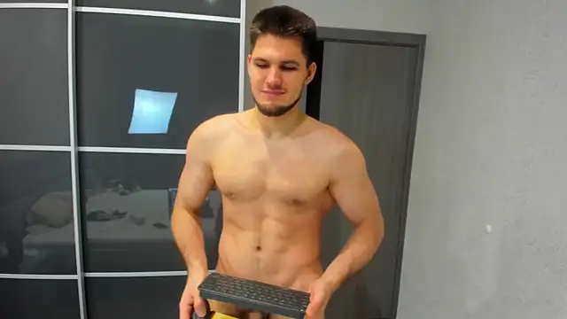 Snapshot of Alex_Brown_ chatting on February 3, 2:55 pm Alex Brown online show from February 3, 2:55 pm