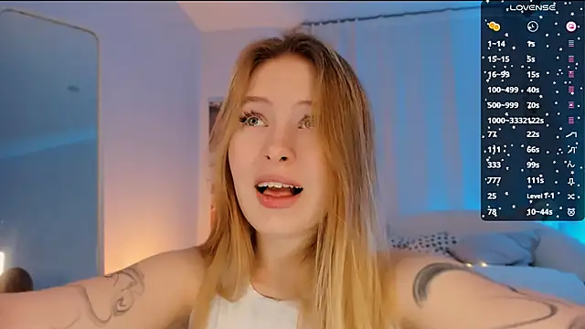 Veronica Blush online show from January 15, 6:43 am