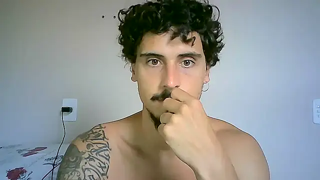 milkoffe online show from January 8, 4:22 pm