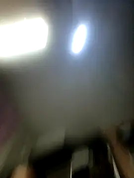 Snapshot of slybin_ chatting on December 17, 6:03 pm slybin online show from December 17, 6:03 pm