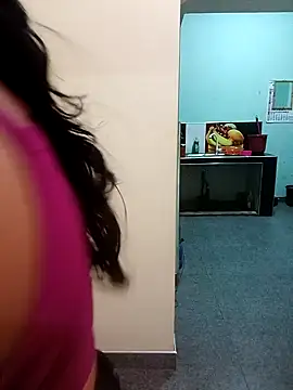 OneDisplay online show from December 12, 5:15 pm