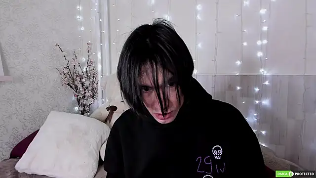 Snapshot of CalvinOwens chatting on November 10, 3:27 am CalvinOwens online show from November 10, 3:27 am