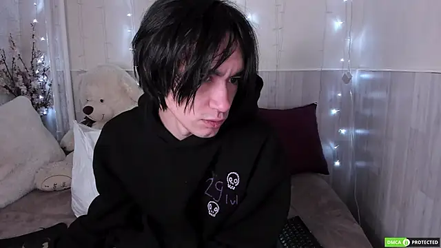 Snapshot of CalvinOwens chatting on November 11, 3:17 am CalvinOwens online show from November 11, 3:17 am