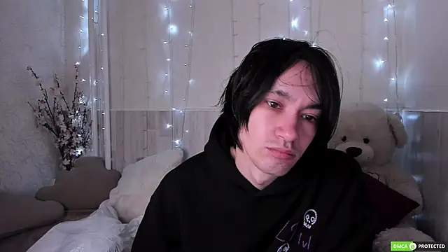 Snapshot of CalvinOwens chatting on November 12, 3:18 am CalvinOwens online show from November 12, 3:18 am