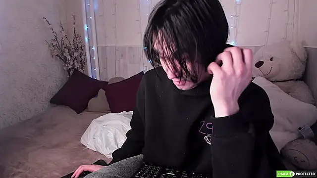 Snapshot of CalvinOwens chatting on November 14, 3:16 am CalvinOwens online show from November 14, 3:16 am