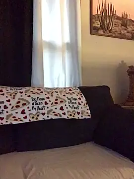 SidneyRaee online show from February 17, 4:57 pm