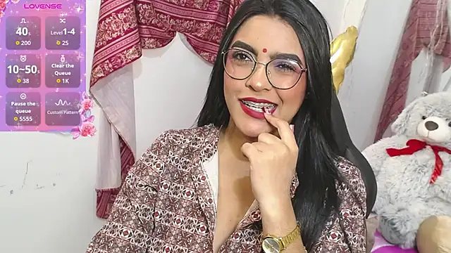 lakshmiraniii online show from December 19, 1:51 pm