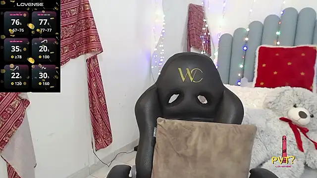 lakshmiraniii online show from March 10, 11:59 am