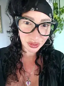 Snapshot of TheGoddessBianca chatting on March 7, 3:07 pm TheGoddessBianca online show from March 7, 3:07 pm