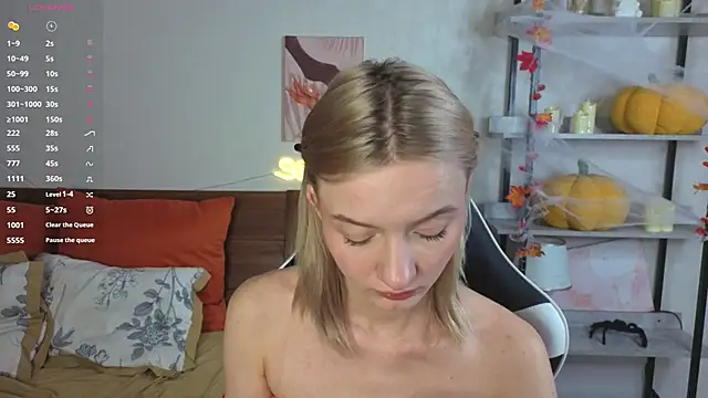 IdaValenti online show from November 25, 11:05 pm