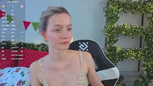 IdaValenti online show from February 3, 3:15 am