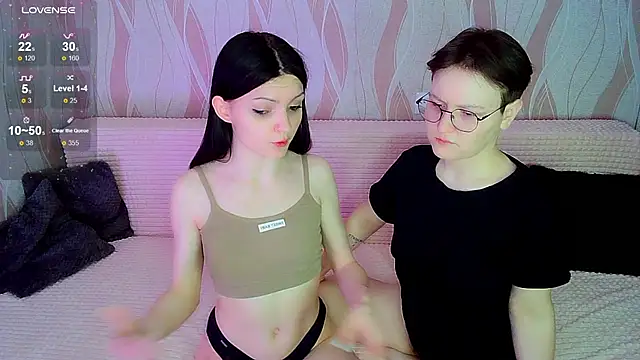  crazy baby  online show from March 16, 4:09 am