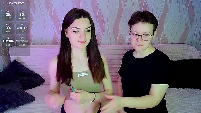  crazy baby  online show from November 15, 8:38 pm