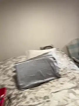 Snapshot of blissful_vixen chatting on January 8, 2:03 pm blissful vixen online show from January 8, 2:03 pm