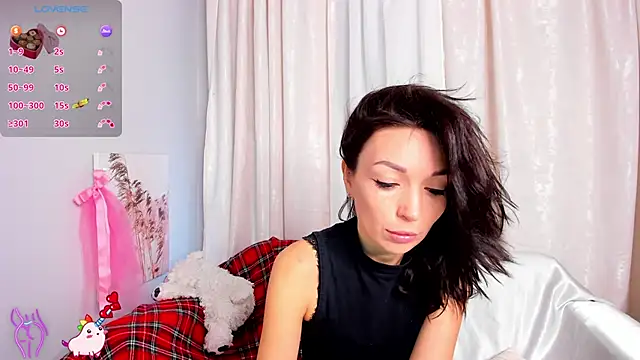 jessica tiny online show from October 14, 1:39 am