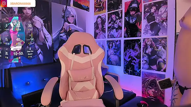 Snapshot of LanaKyutt chatting on January 17, 12:54 pm LanaKyutt online show from January 17, 12:54 pm