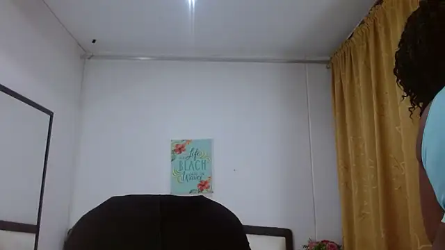 Sara Marks online show from September 9, 11:10 am