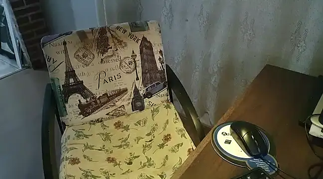 Snapshot of robsonbr chatting on February 12, 1:41 am robsonbr online show from February 12, 1:41 am