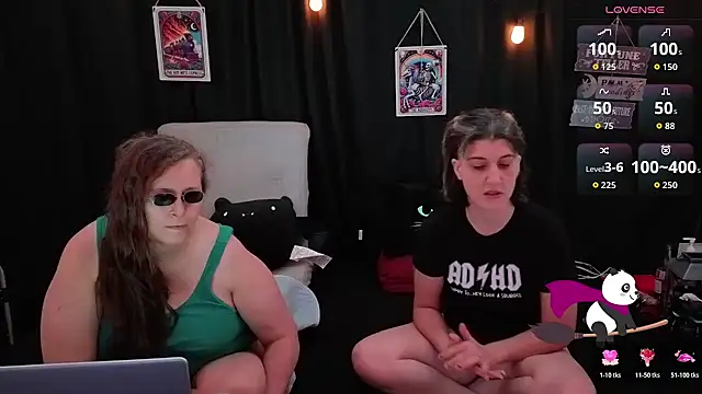 Sexy Mama-69 online show from November 1, 4:42 pm